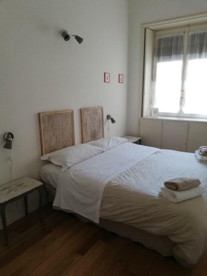 Bonsy Bob Bed & Breakfast Бергамо Стая снимка